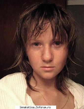 sora mai mica lenei cheama katya