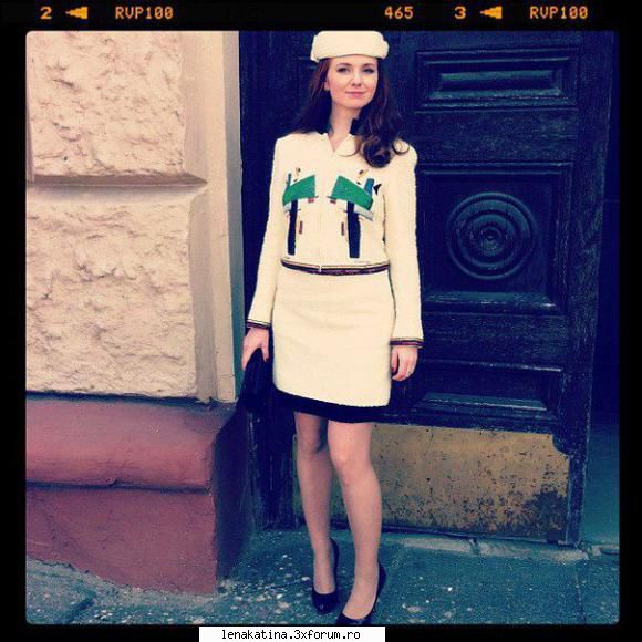 deci ador rochia aia in dungi  :) 

e tare si aici poze lena