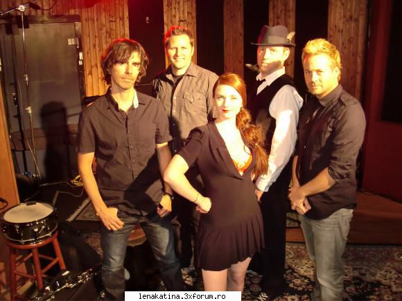 lena canta live 3 melodii la rawsession rawsession
